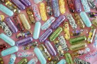 Effetti indesiderati rari del farmaco: quando l’azienda farmaceutica risponde dei danni?