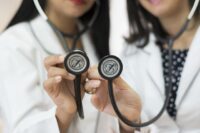 Il rapporto tra medico e struttura: alcuni spunti in tema di responsabilità