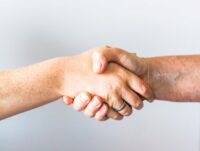 Il contenzioso in medicina: consulenza tecnica preventiva o mediazione per definire il conflitto?